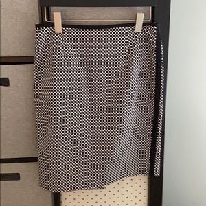 White House Black Market Geo Pencil skirt